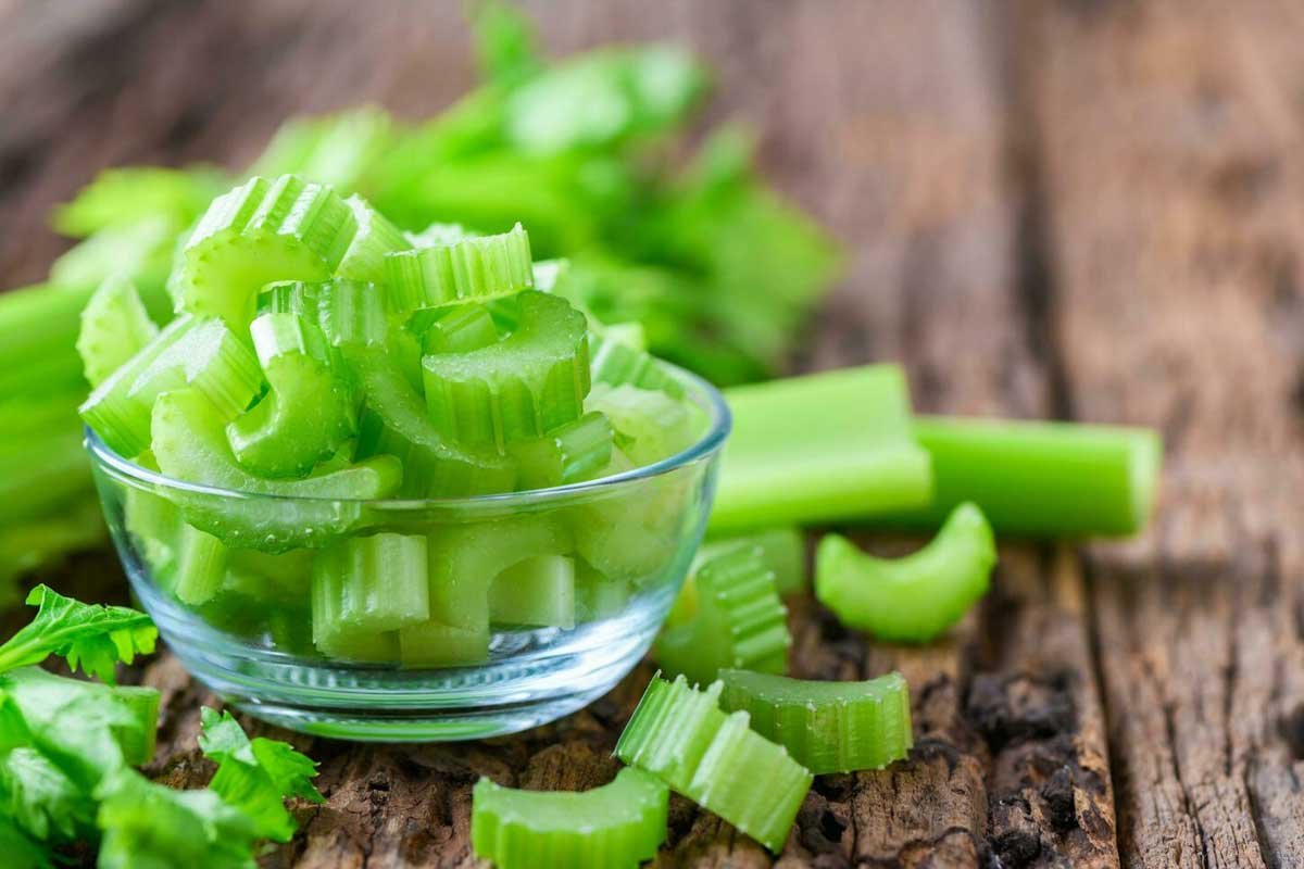 How to Make Celery Juice
