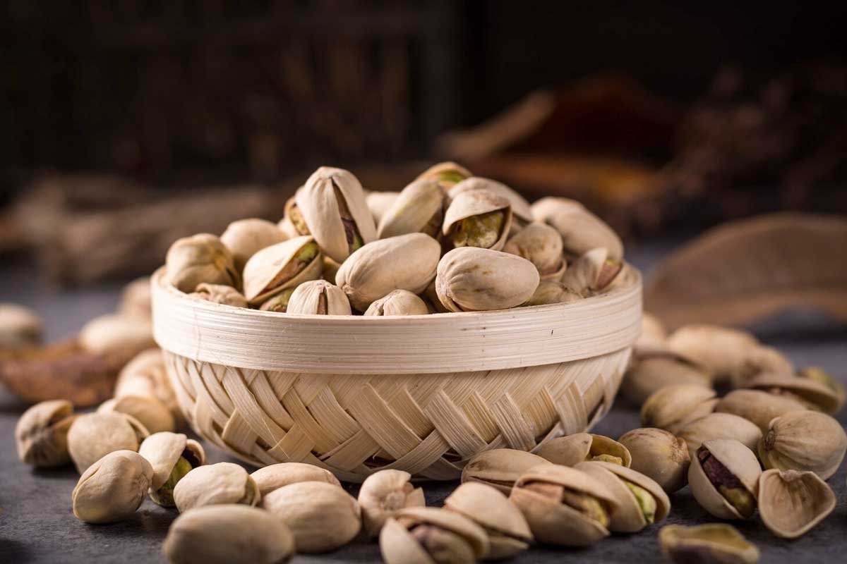 Pistachios: A Great Source of Protein and Dietary Fiber