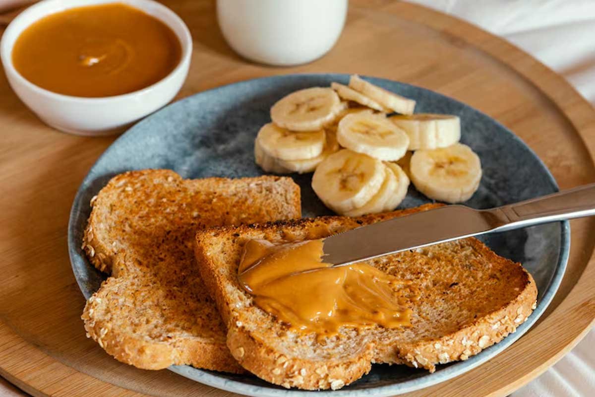 9 Things to Know About Peanut Butter and Weight Loss